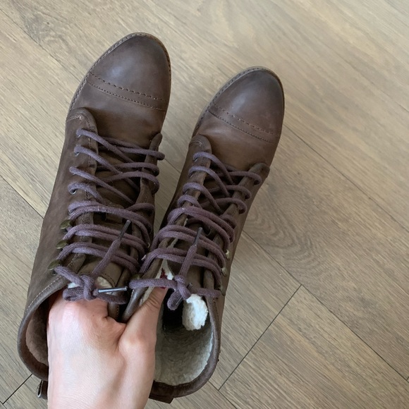 Aldo Genuine Leather Wedge Boots, Size 7 - Picture 5 of 16